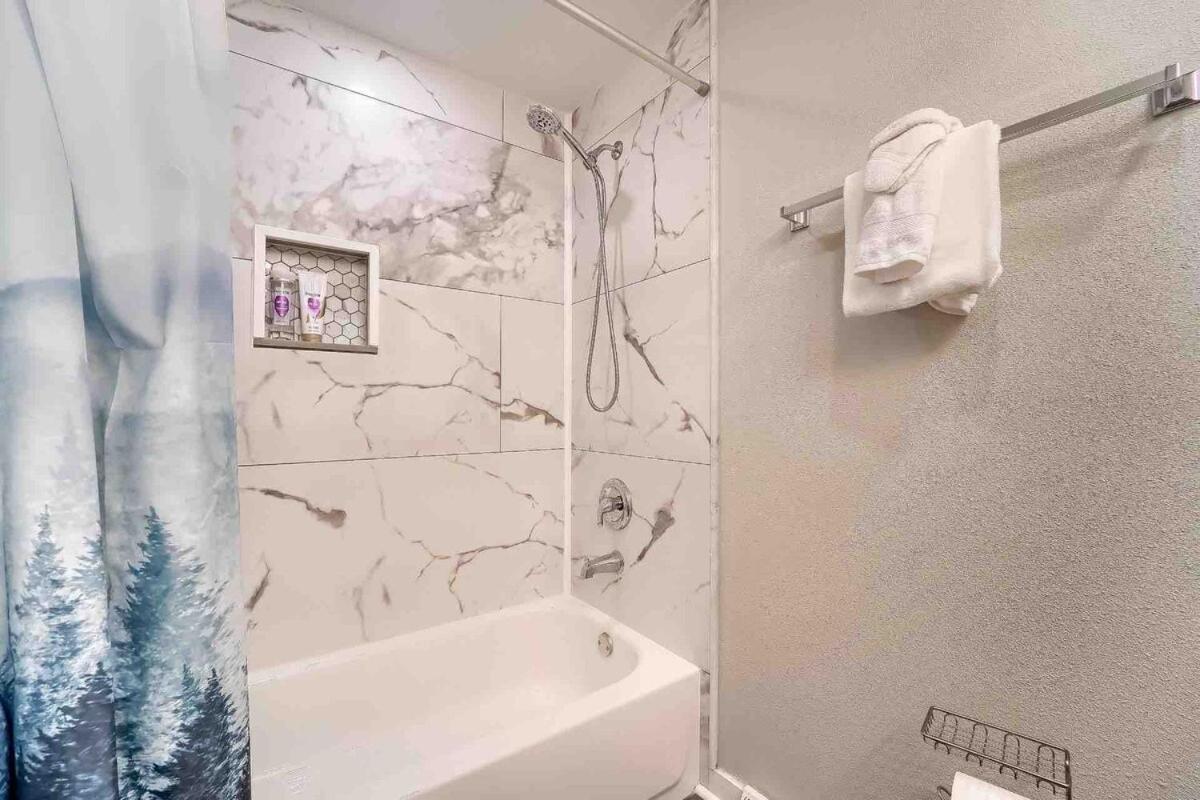 4Br Longmont Escape With Cold Plunge & Sauna - Pets Ok! Exterior photo